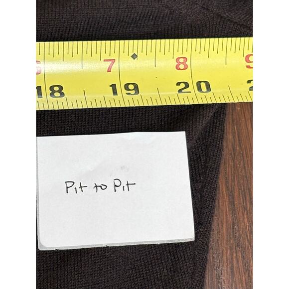 Naeem Khan NWT Brown Cashmere V-Neck Sweater Black Floral Applique XL - Picture 8 of 11